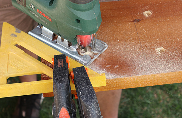Add the 45-degree angled braces