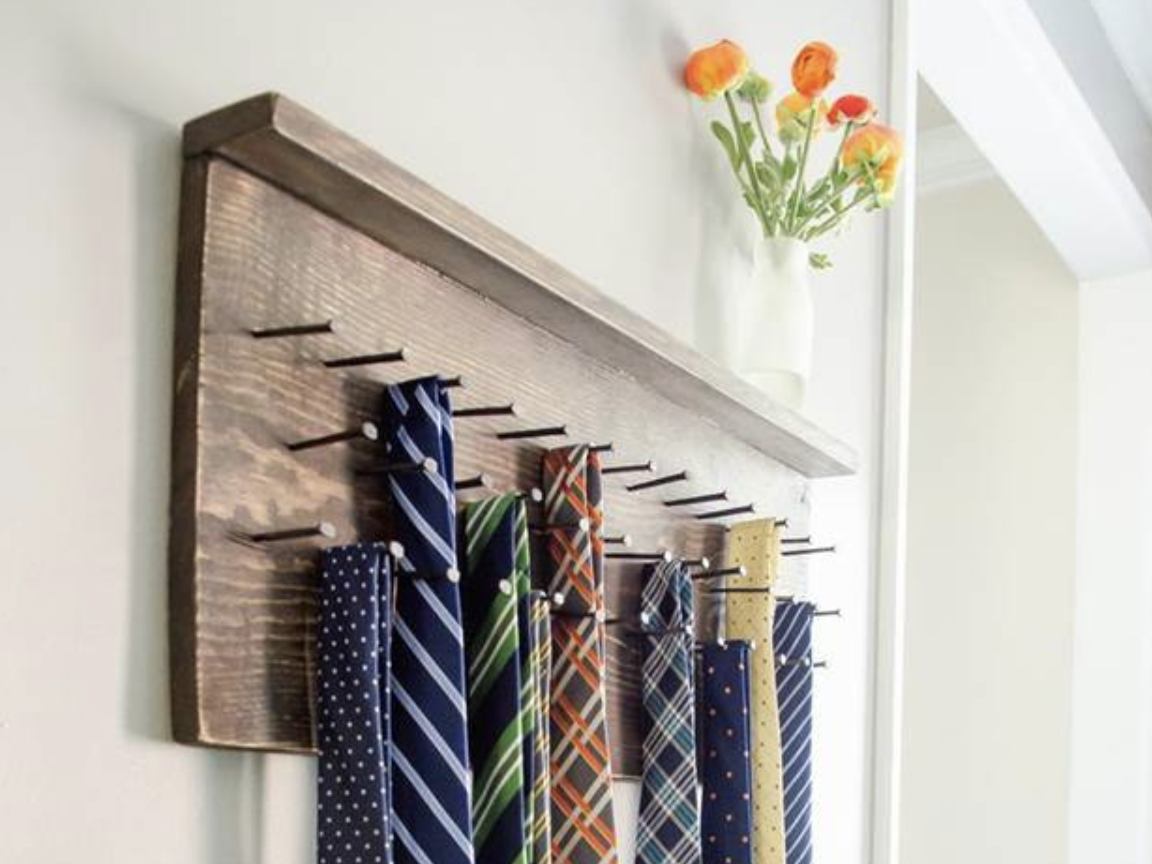 Swartland DIY tie rack